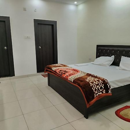 Hotel Dev International Khalilabad 外观 照片