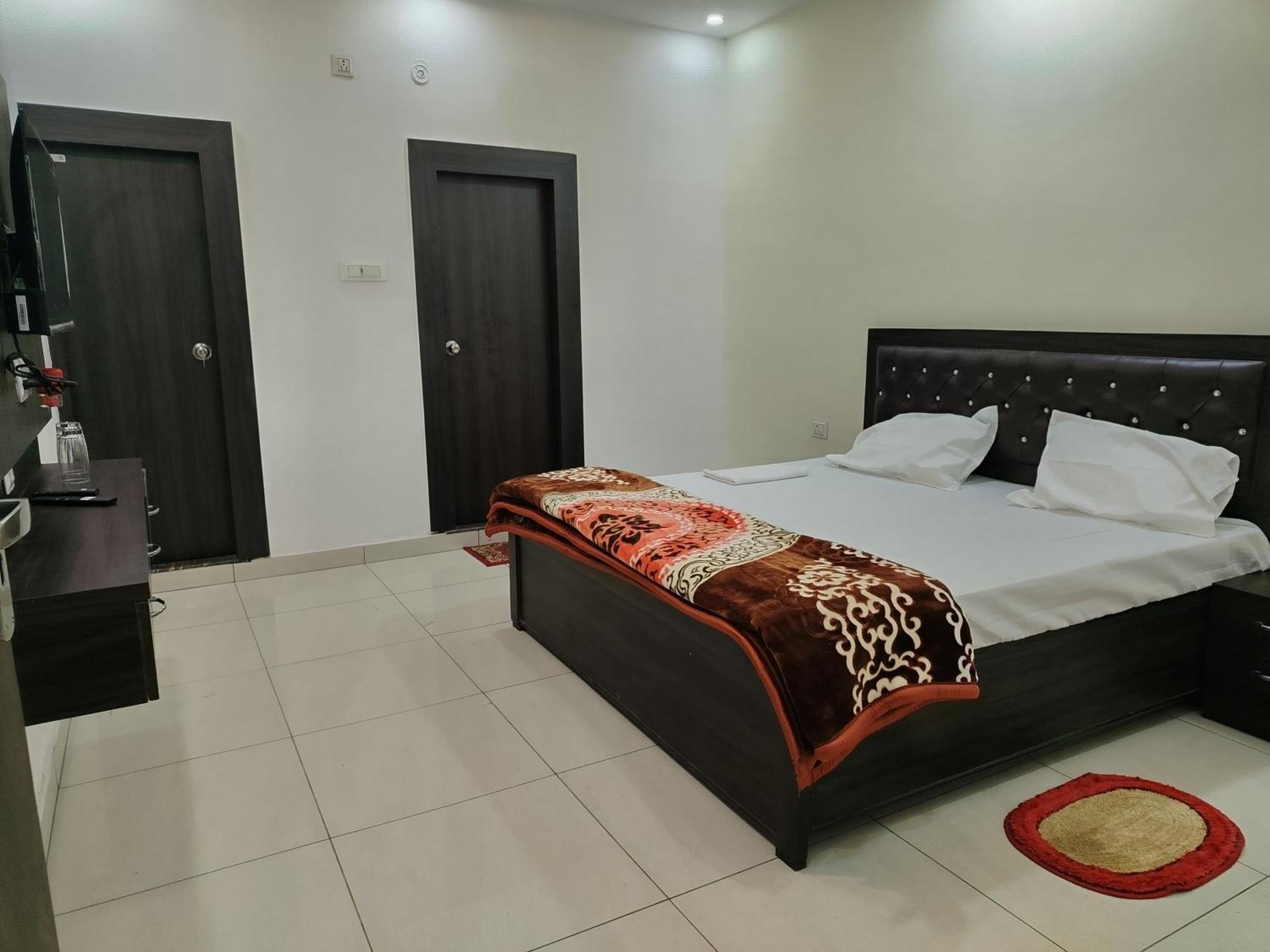 Hotel Dev International Khalilabad 外观 照片