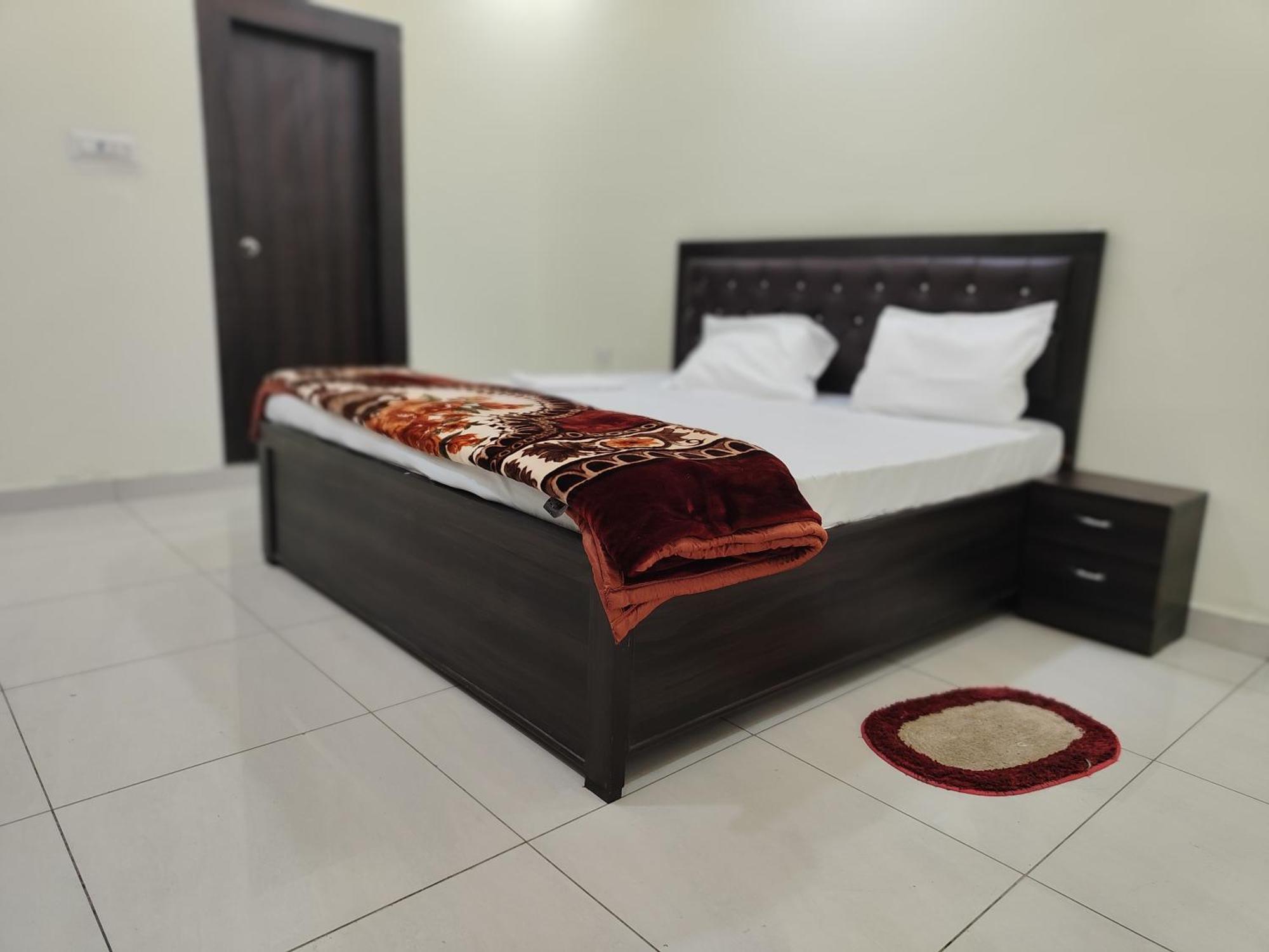 Hotel Dev International Khalilabad 外观 照片